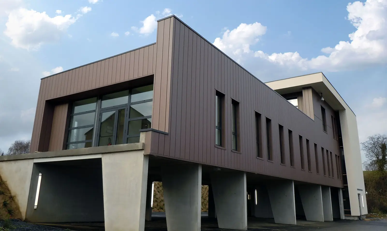 Pôle administratif, extension d'un Centre Hospitalier - XO Architecture